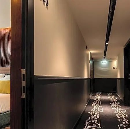Rua Flores Hotel 4*