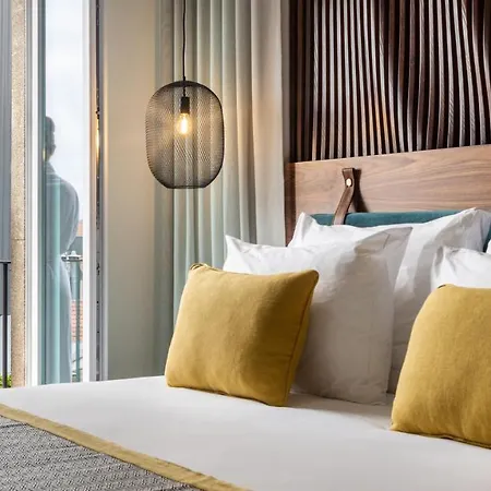 Hotel Rua Flores 4*
