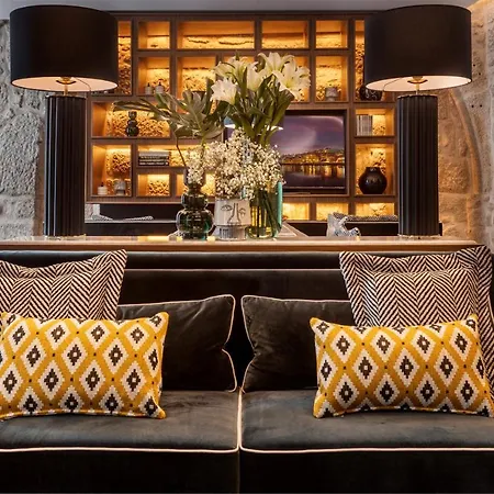 Do - Rua Flores Hotel 4*