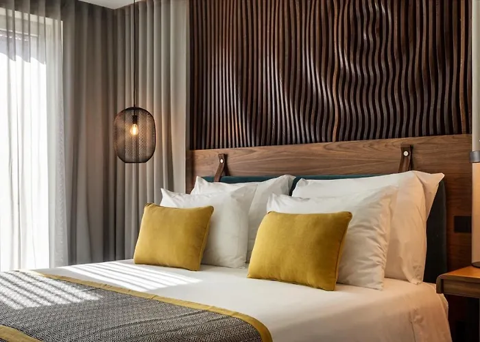 Hotell Pousada Porto Rua Das Flores Oporto