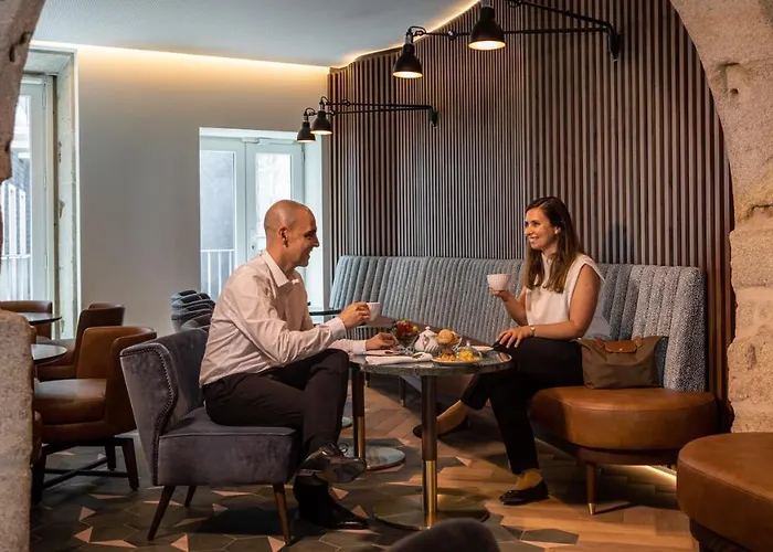 Do - Rua Flores 4* Oporto